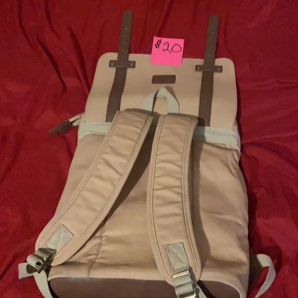 Portage Backpack - Picture 3 of 3